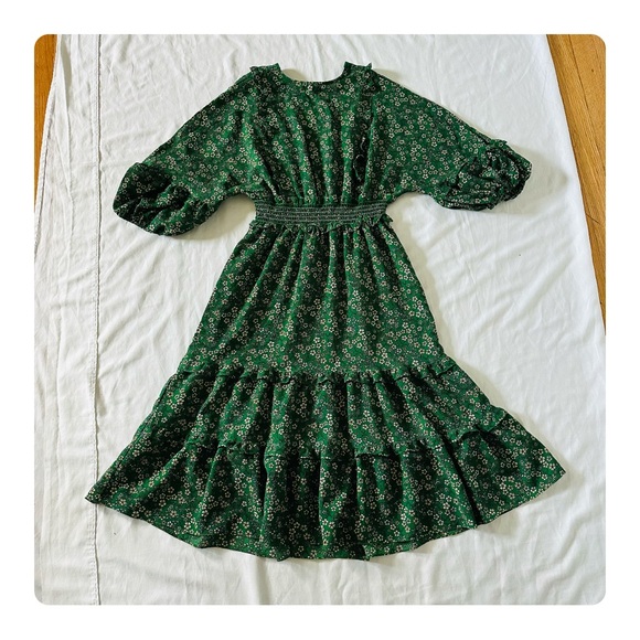 ★ NWT Max Studio V-Neck Empire Waist Dress - Green ★ - Picture 5 of 17